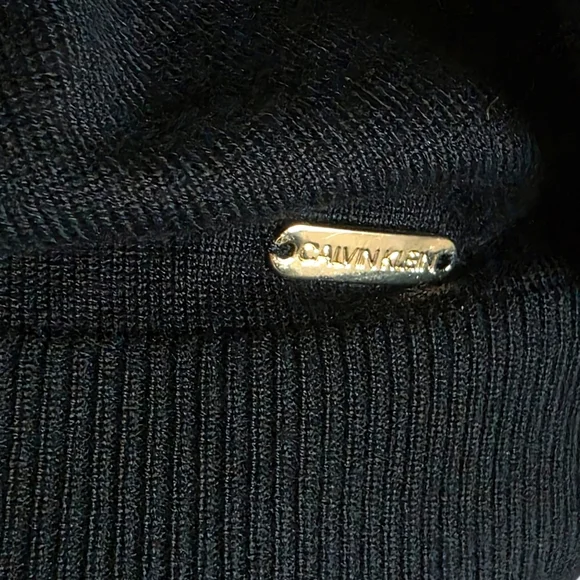 Calvin Klein Mock Neck Sweater, Black, Size Medium - Picture 4 of 9
